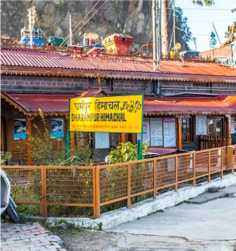 nearby Amity university